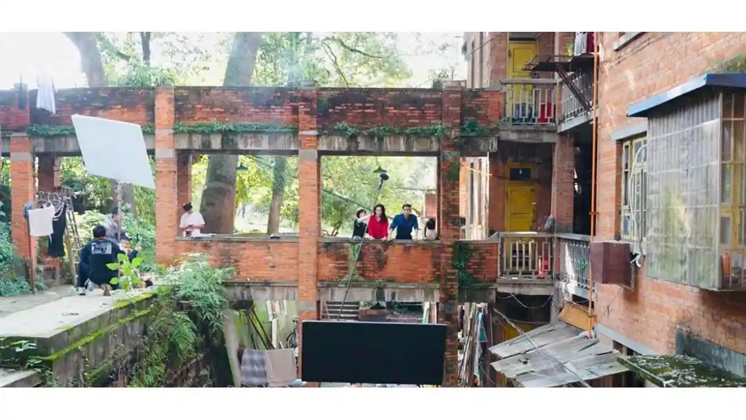 家里家外2 剧情介绍_家里家外2_家里家外2 成都拍摄