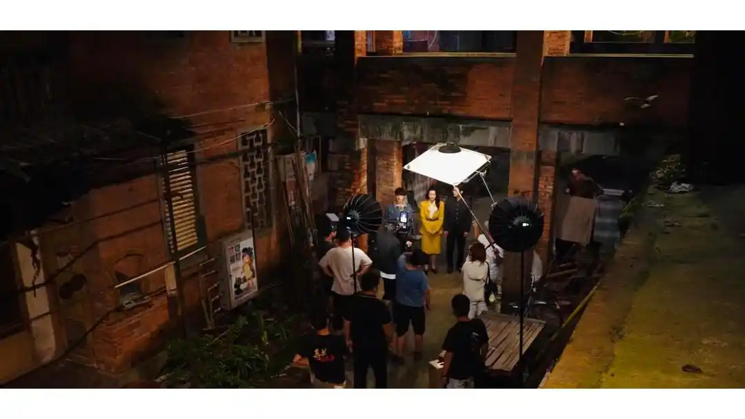 家里家外2_家里家外2 剧情介绍_家里家外2 成都拍摄