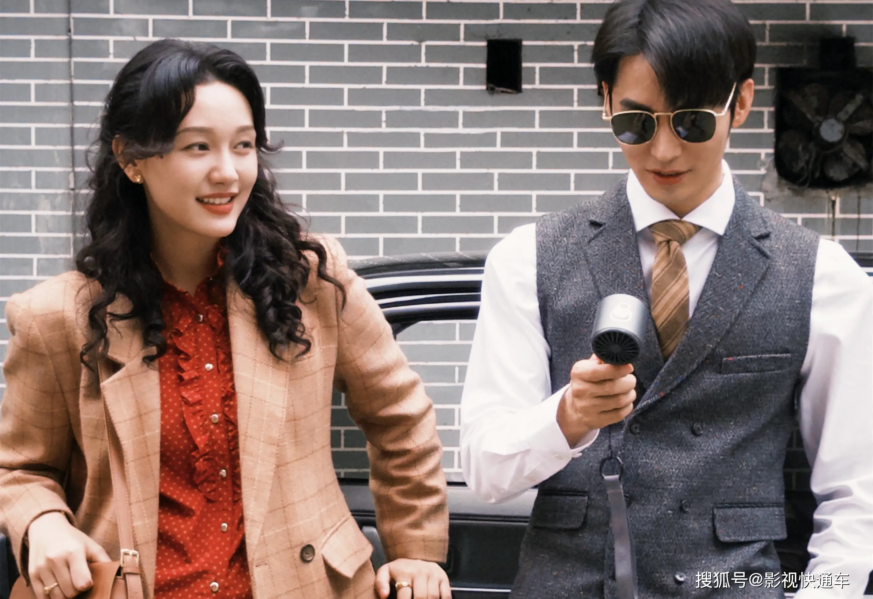 家里家外2_短剧版小巷人家_家里家外第二季